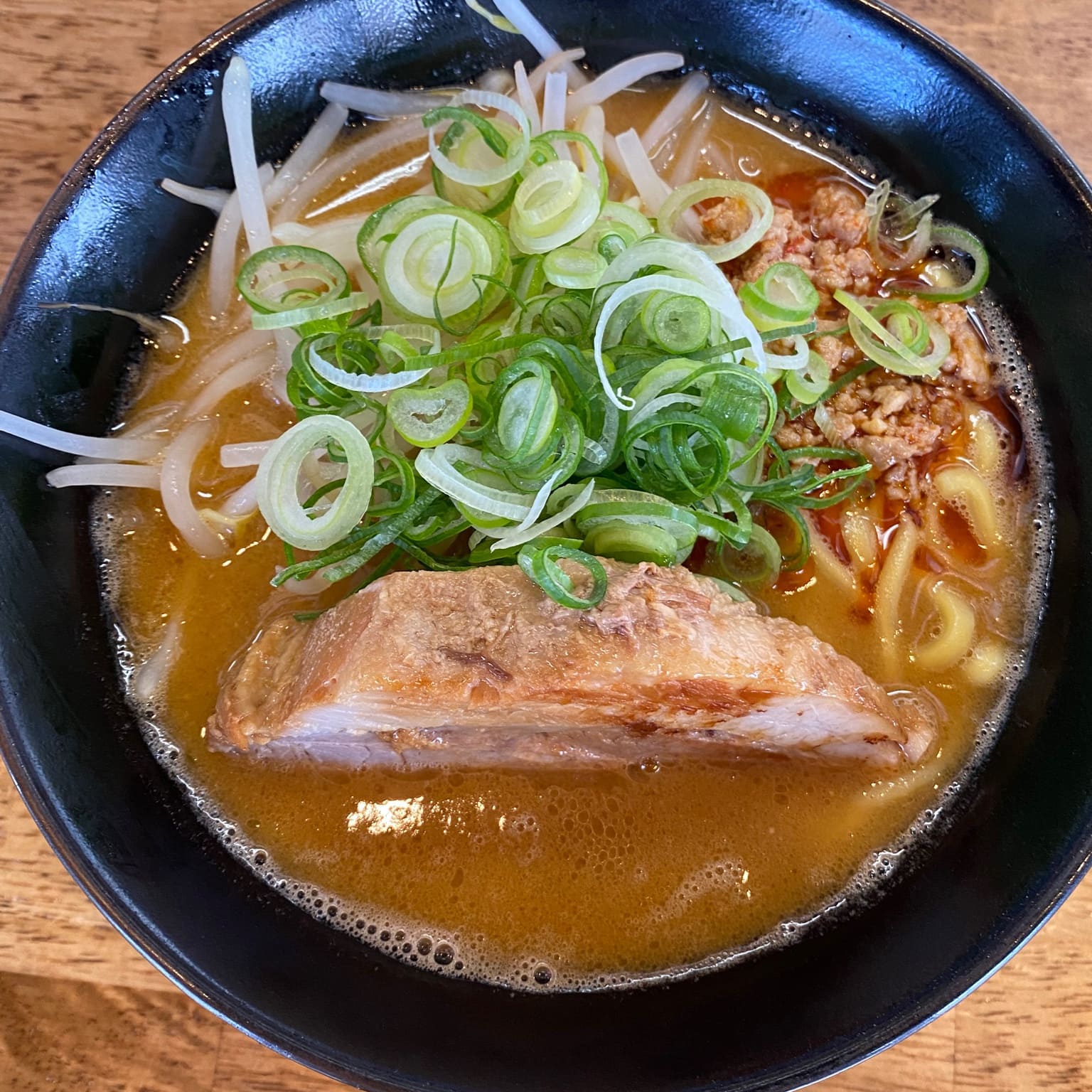 ラーメン,豚骨,麺屋えびす,えびす,醤油ラーメン,味噌ラーメン,塩ラーメン,長野,佐久,とんこつラーメン,佐久平,岩村田,予約不要,美味しい